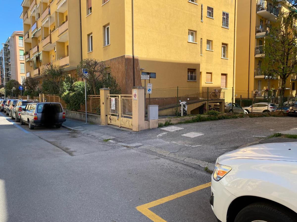 M.G. Home 2 A Un Passo Da Tutto Болоня Екстериор снимка