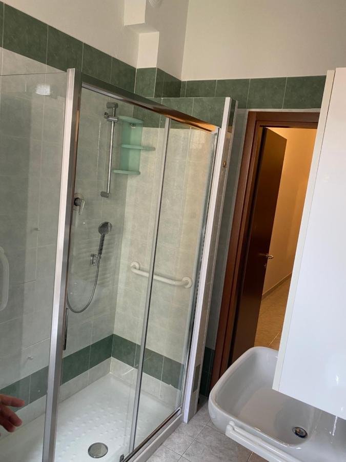 M.G. Home 2 A Un Passo Da Tutto Болоня Екстериор снимка